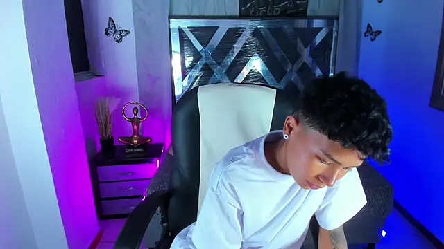 nova sex01 online show from June 23, 2026, 1:14 am