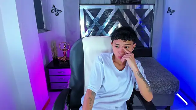 nova sex01 online show from July 4, 2026, 8:59 pm