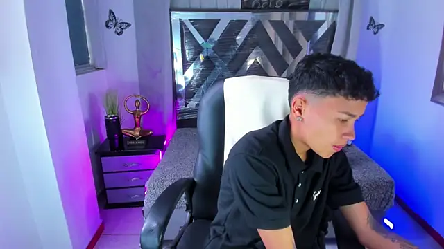 nova sex01 online show from July 15, 2026, 8:14 pm