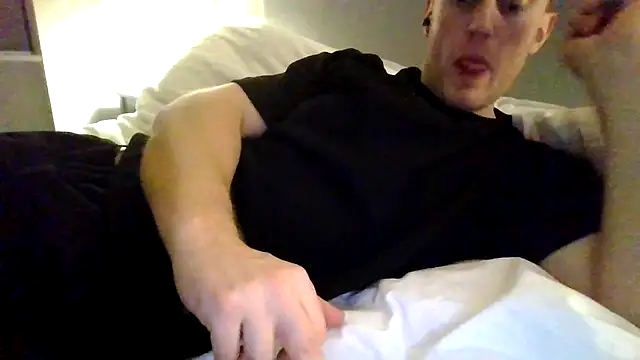 Snapshot of Noshame1994 chatting on February 22, 2026, 2:45 am Noshame1994 online show from February 22, 2026, 2:45 am