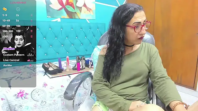 sabrina dupont online show from October 23, 2025, 12:48 pm