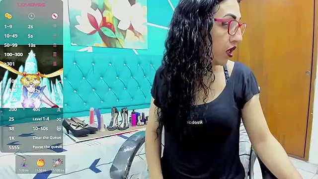 sabrina dupont online show from November 12, 2025, 12:49 pm