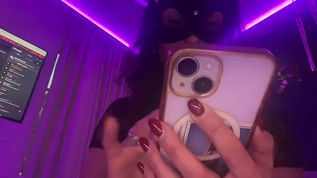 Serena 4you online show from October 25, 2025, 4:57 pm