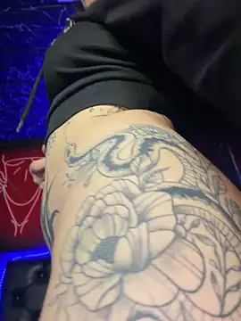 Sophie LS online show from April 21, 2026, 1:42 am