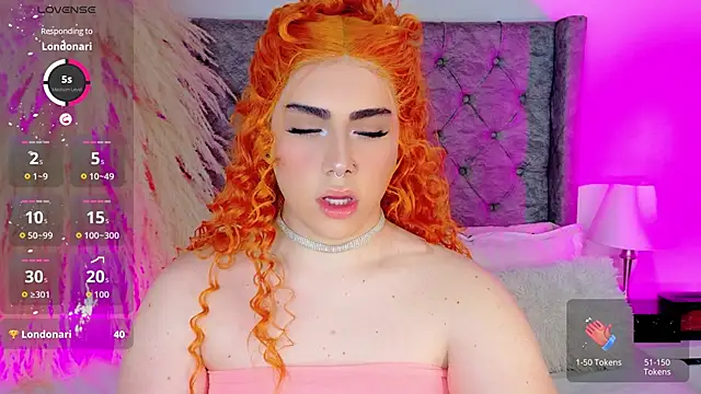 Snapshot of astridjonness chatting on November 29, 2025, 11:19 pm astridjonness online show from November 29, 2025, 11:19 pm