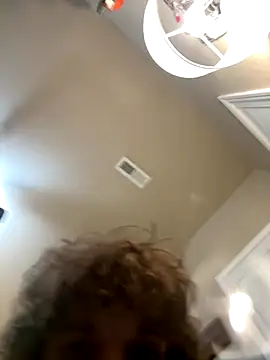 Snapshot of Ohodges chatting on October 15, 2025, 3:39 am Ohodges online show from October 15, 2025, 3:39 am