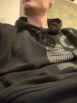 Snapshot of Chicano2k chatting on January 12, 2025, 12:49 am Chicano2k online show from January 12, 2025, 12:49 am