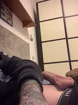 Snapshot of Chicano2k chatting on January 12, 2025, 10:12 pm Chicano2k online show from January 12, 2025, 10:12 pm