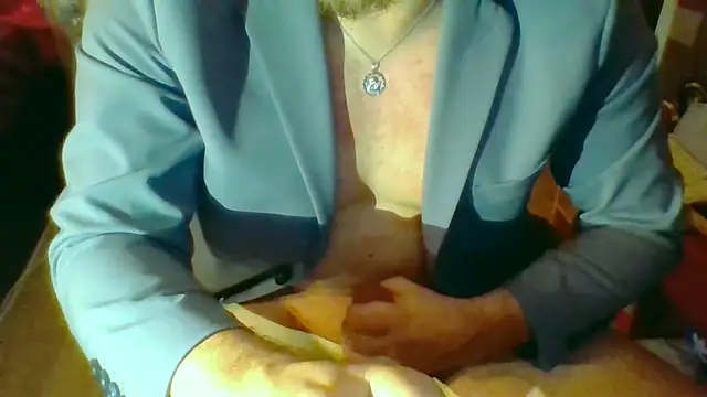 Snapshot of Daddy_Gentlesex chatting on January 17, 2025, 7:49 pm Daddy Gentlesex online show from January 17, 2025, 7:49 pm