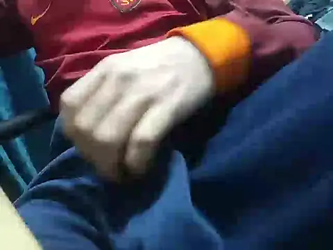 SALLY OMAR  online show from April 15, 2026, 6:48 pm