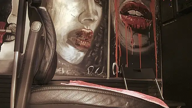 dani4334 online show from October 2, 2025, 8:32 am