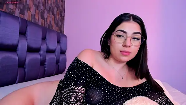 Snapshot of IsabellaAnngel chatting on January 5, 2025, 5:20 pm IsabellaAnngel online show from January 5, 2025, 5:20 pm