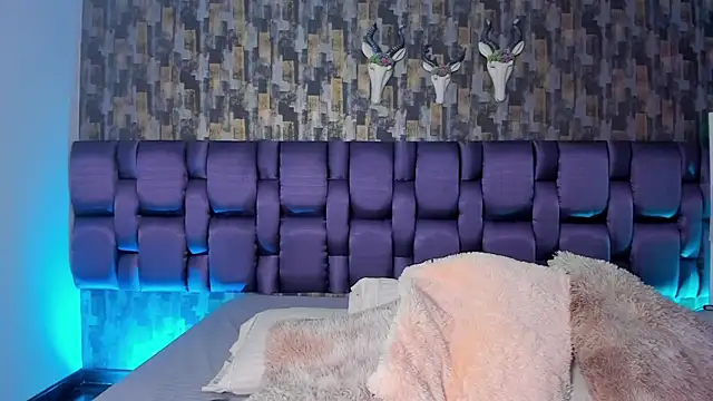 Snapshot of IsabellaAnngel chatting on November 12, 2025, 2:23 am IsabellaAnngel online show from November 12, 2025, 2:23 am