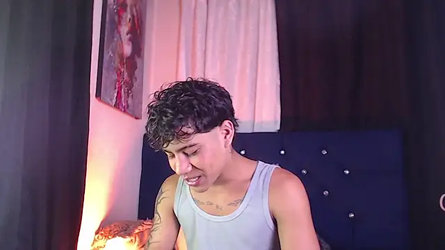 Sexys Boys Hot1 online show from February 12, 2026, 1:44 am