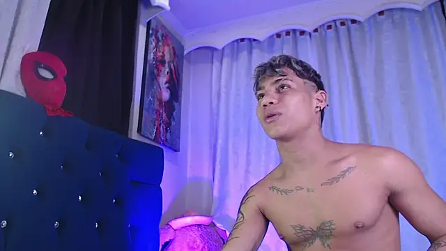 Sexys Boys Hot1 online show from May 16, 2026, 2:19 am