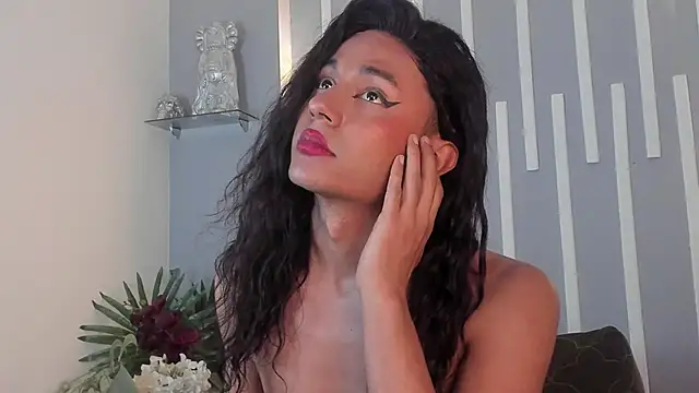 Snapshot of Sabrina_Rosse__ chatting on January 9, 2025, 9:37 am Sabrina Rosse online show from January 9, 2025, 9:37 am