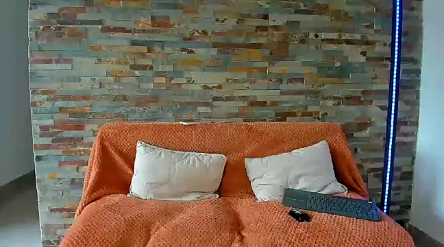 geordi and sofia online show from February 5, 2025, 3:20 pm