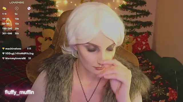 Snapshot of Fluffy_muffin_ chatting on December 20, 2024, 10:22 pm Fluffy muffin online show from December 20, 2024, 10:22 pm