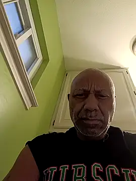 yasohw online show from November 27, 2025, 1:02 pm