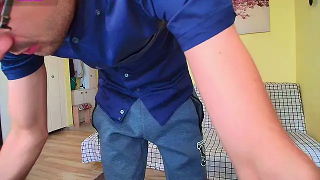 HungEddy online show from December 15, 2025, 9:24 am