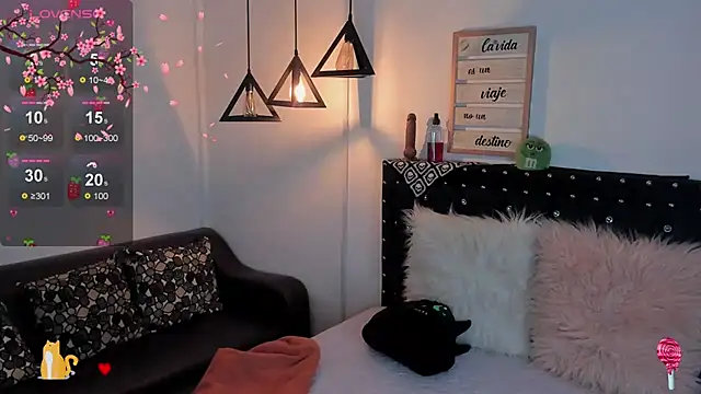 meow mota online show from March 18, 2025, 8:04 pm