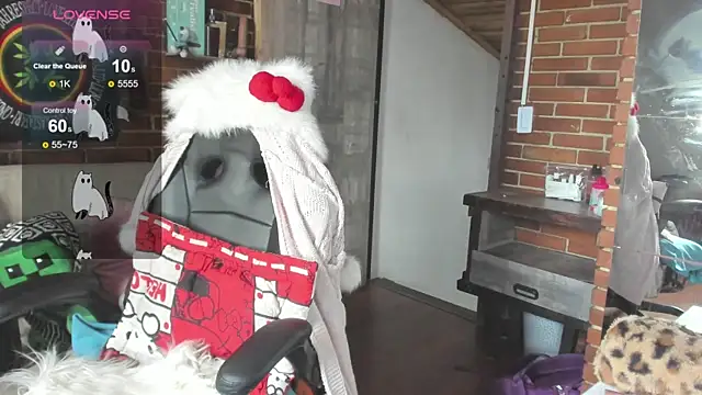 meow mota online show from October 24, 2025, 8:27 pm