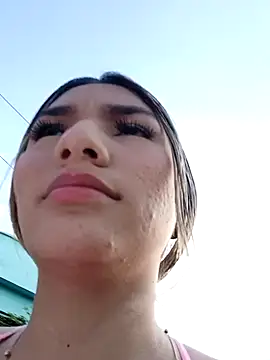 GIRL DONCELLA online show from January 19, 2025, 9:45 pm