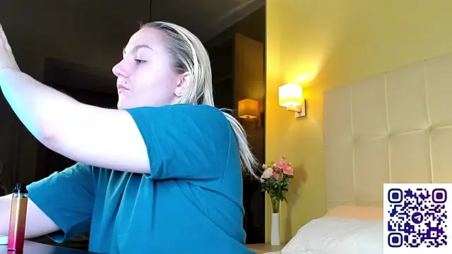 Debbie Taylor online show from October 10, 2025, 4:50 pm