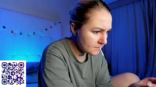 Debbie Taylor online show from November 5, 2025, 5:02 pm