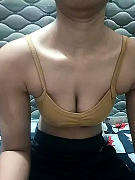 Rajni-Mehra online show from December 2, 2025, 5:24 am