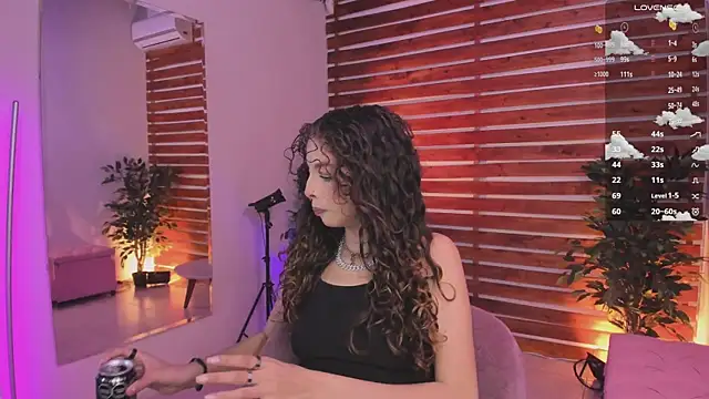 Sapphire Venuss online show from November 26, 2025, 1:17 am