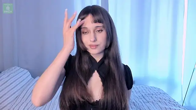 erika hoiree online show from June 21, 2026, 10:07 am