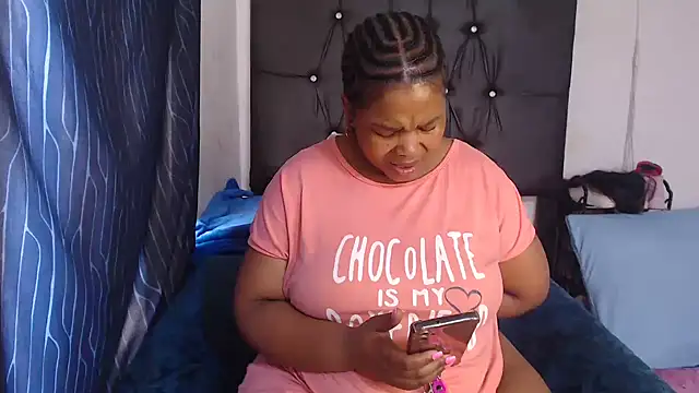 Snapshot of BigbootyNickyx chatting on November 20, 2025, 6:46 am BigbootyNickyx online show from November 20, 2025, 6:46 am