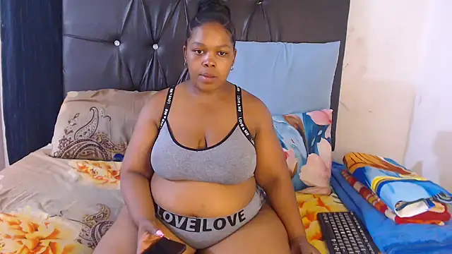 Snapshot of BigbootyNickyx chatting on January 18, 2026, 7:06 pm BigbootyNickyx online show from January 18, 2026, 7:06 pm