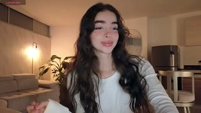 Siny Moore online show from October 6, 2025, 12:52 am