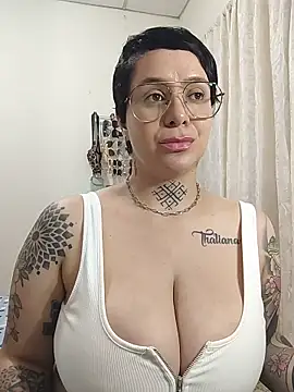 Snapshot of KatInk chatting on February 16, 2026, 1:51 pm KatInk online show from February 16, 2026, 1:51 pm