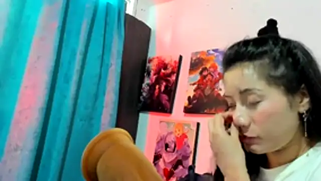 teffy lee online show from December 1, 2025, 8:25 pm