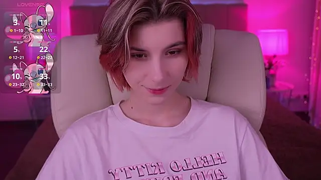 HaylaAmber online show from February 18, 2025, 7:10 am