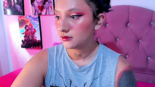 Mila nixon02 online show from April 28, 2026, 5:40 pm