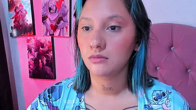 Mila nixon02 online show from June 19, 2026, 4:33 pm