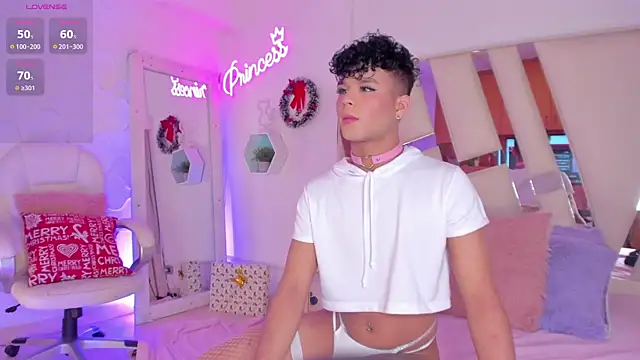 EthanCollens online show from December 31, 2024, 9:17 pm