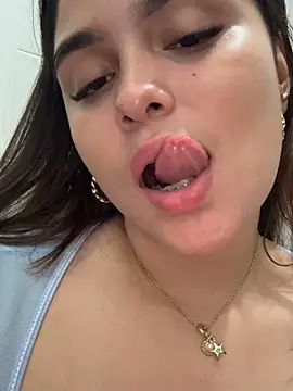 Sarasweet sex online show from April 21, 2026, 1:53 am