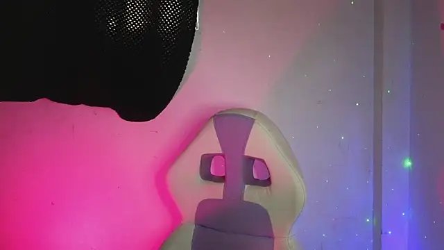 Alahia7demon online show from November 15, 2025, 5:09 pm