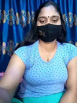 Snapshot of Hot_Maleka chatting on January 24, 2025, 5:53 am Hot Maleka online show from January 24, 2025, 5:53 am