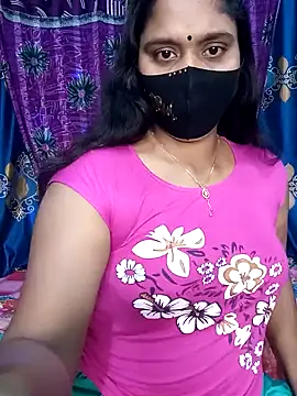 Snapshot of Hot_Maleka chatting on February 2, 2025, 3:17 pm Hot Maleka online show from February 2, 2025, 3:17 pm