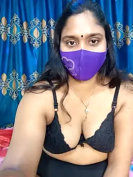 Snapshot of Hot_Maleka chatting on February 24, 2025, 5:54 am Hot Maleka online show from February 24, 2025, 5:54 am