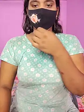 Snapshot of Hot_Maleka chatting on October 4, 2025, 2:04 pm Hot Maleka online show from October 4, 2025, 2:04 pm