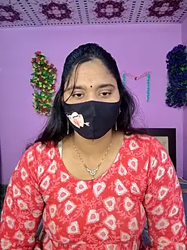 Snapshot of Hot_Maleka chatting on November 4, 2025, 1:38 am Hot Maleka online show from November 4, 2025, 1:38 am