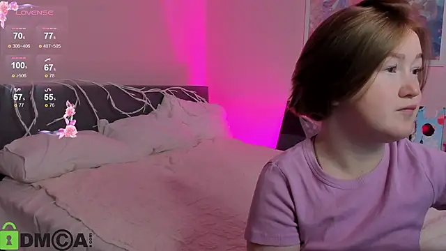 Sara Robinson online show from October 19, 2025, 2:34 am