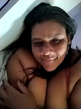 Snapshot of Raposagg_ chatting on December 2, 2024, 5:37 pm Raposagg  online show from December 2, 2024, 5:37 pm